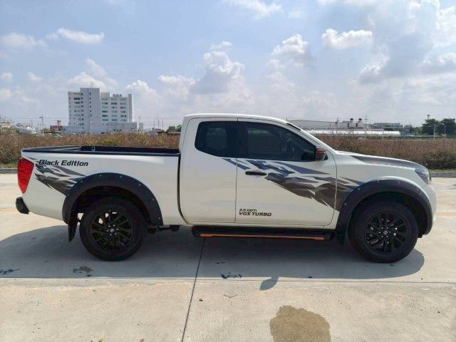 Nissan NP300-NAVARA 2020 2.5 Calibre E Black Edition Pickup ดีเซล เกียร์ธรรมดา ขาว รูปที่ 3