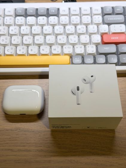 Apple AirPods Pro 3 ของใหม่มากก ประกันเต็มปี ถึง เม.ย. 2570