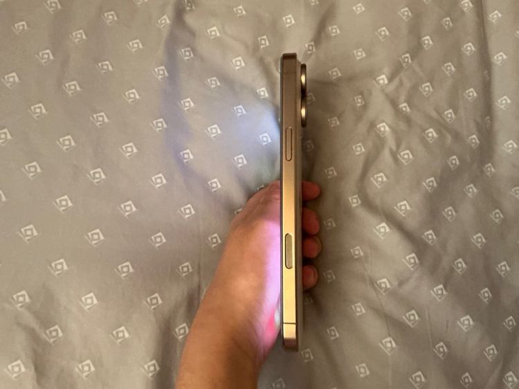 IPhone 16 Promax 256 gb ประกันเหลือ