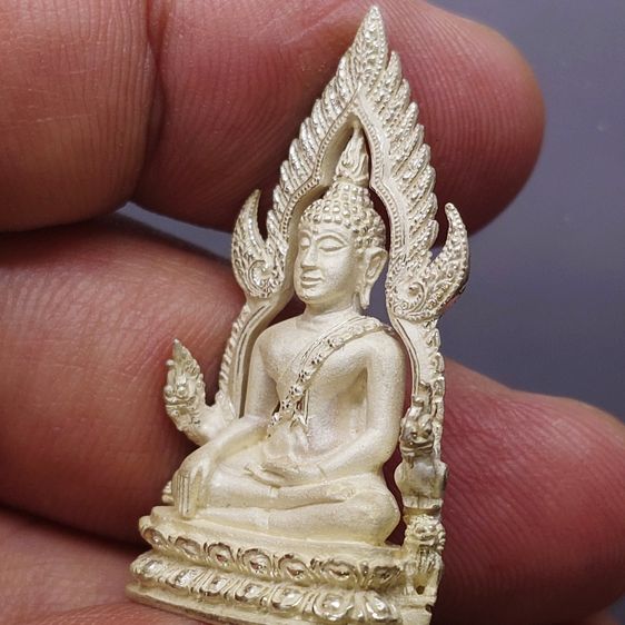 พระพุทธชินราช รุ่นมหาลาภ เนื้อเงิน พุทธาภิเษก ณ วัดพระศรีรัตนมหาธาตุวรมหาวิหาร พิษณุโลก พ.ศ.2540 พร้อมกล่องเดิม และการ์ดรับรอง รูปที่ 6