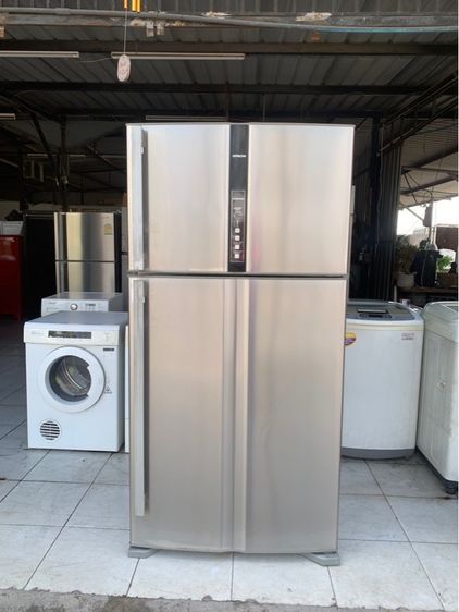 ตู้เย็น 2 ประตู Hitachi ขายตู้เย็นมือสองยี่ห้อฮิตาชิขนาด 21 คิวอินเวอร์เตอร์ 7990 บาทสนใจโทรติดต่อสอบถามได้ค่ะ 09961547 ค่ะ