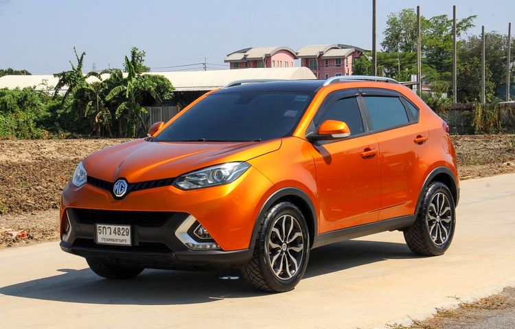MG GS 2016 2.0 X 4WD Sedan เบนซิน ไม่ติดแก๊ส เกียร์อัตโนมัติ ส้ม รูปที่ 2