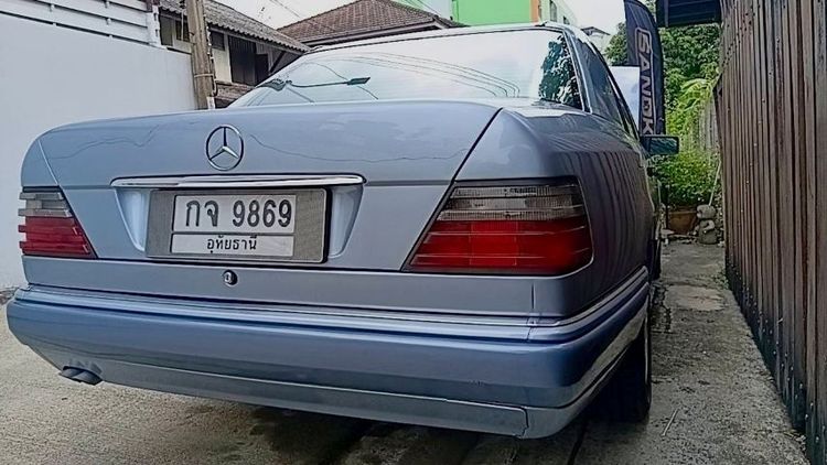 รถ Mercedes-Benz รุ่นอื่นๆ รุ่นย่อยอื่นๆ สี ฟ้า