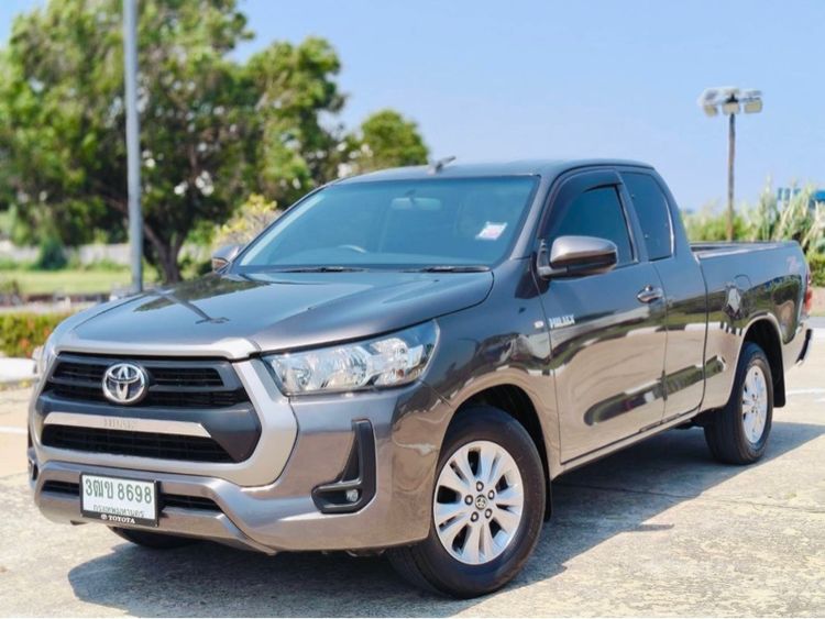 รถ Toyota Hilux Revo 2.4 Z Edition Mid สี เทา