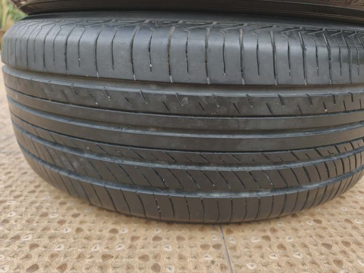ยางมือสอง Yokohama V552 ปี 23 ซื้อ  2 แถม 1 เส้น ใครมองหายางนุ่มเงียบ ในราคาประหยัด ต่อรองราคาได้  ทักด่วนครับ รูปที่ 4