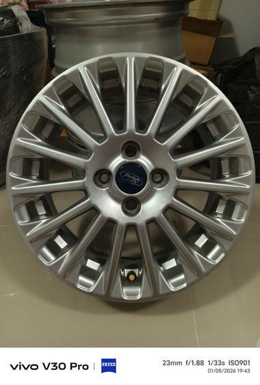 ขายล้อแม็ก ford fiesta ecoboost 1.0 turbo ขอบ16  4รู100 สภาพดี ไม่คดไม่ดุ้ง ถอดเก็บไว้ตั้งแต่ป้ายแดง รูปที่ 5