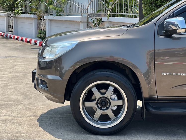Chevrolet Trailblazer 2014 2.8 LTZ Utility-car ดีเซล ไม่ติดแก๊ส เกียร์อัตโนมัติ บรอนซ์ทอง รูปที่ 3