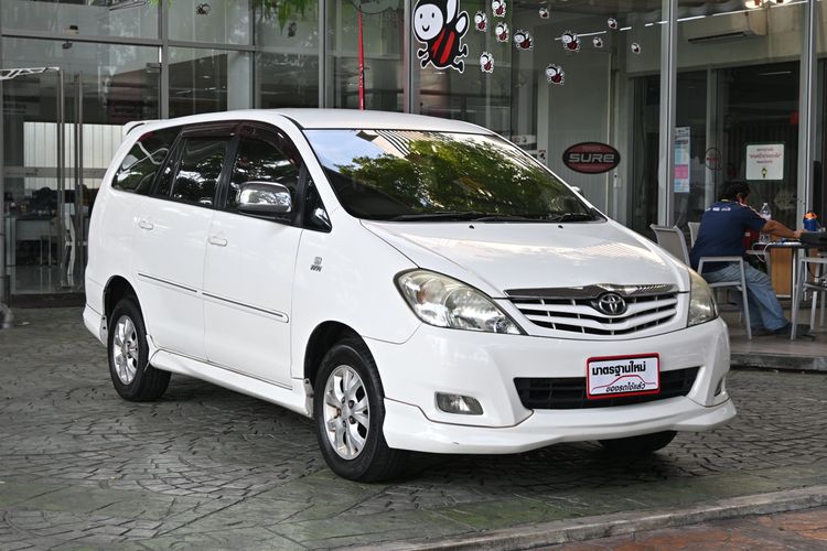 Toyota Innova 2011 2.0 G Utility-car เบนซิน ไม่ติดแก๊ส เกียร์อัตโนมัติ ขาว รูปที่ 3