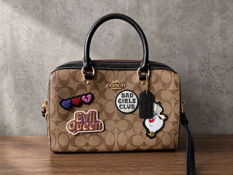  ขายถูก Coach X Disney ทรงบอสตัน(หมอน(น่ารัก