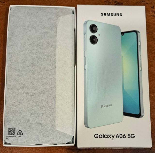อื่นๆ Samsung Galaxy A06 5G (64 GB) หน้าจอ 6.7 นิ้ว