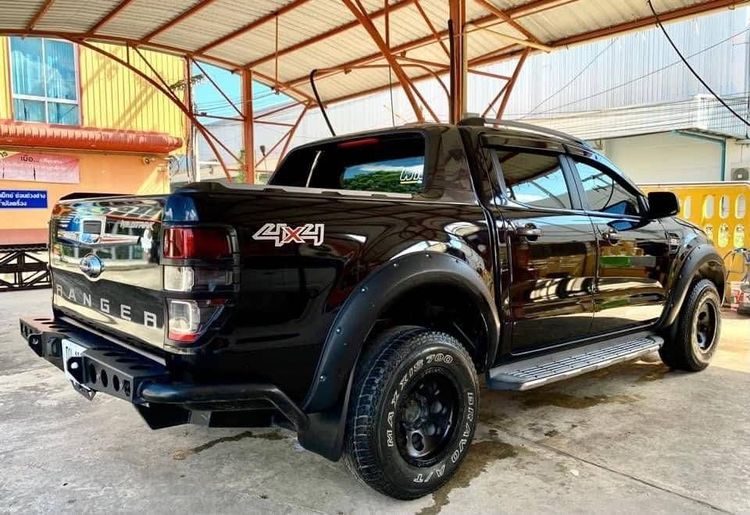 รถ Ford Ranger 3.2 Wildtrak 4WD สี ดำ