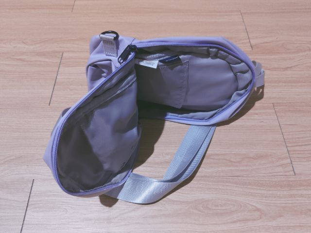 ไม่ระบุ ไนล่อน 🎒ขายกระเป๋าคาดอกแบรนด์anelloรุ่นPASUTERUสีม่วงพาสเทล(แท้)