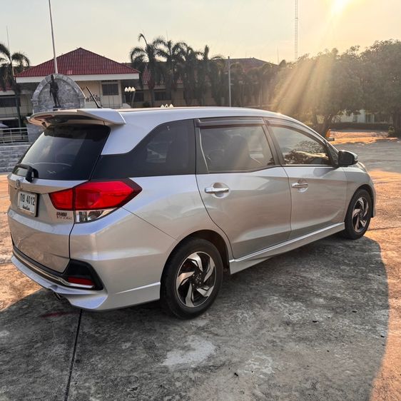 Honda Mobilio 2015 1.5 RS Utility-car เบนซิน ไม่ติดแก๊ส เกียร์อัตโนมัติ เทา รูปที่ 4