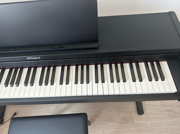 มือสอง Roland RP-107 เปียโนไฟฟ้า Roland RP107 RP 107 รูปที่ 5