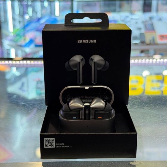 อื่นๆ Galaxy Buds3 Pro สีดำ เครื่องศูนย์ สภาพสวยมากๆ เสียงคุณภาพสูงระดับ Hi-Fi พร้อม มี AI ตัดเสียงรบกวนอัตโนมัติ ใช้งานดีเยี่ยม ครบยกกล่อง🔥🔥