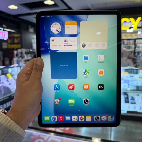 Apple 256 GB iPad Pro 11 256GB สีดำ ใส่ซิม(CellularและWiFi) เครื่องศูนย์ โมเดลTH จอ11.0นิ้ว สภาพสวยมาก เครื่องใช้งานดีเยี่ยม🔥🔥