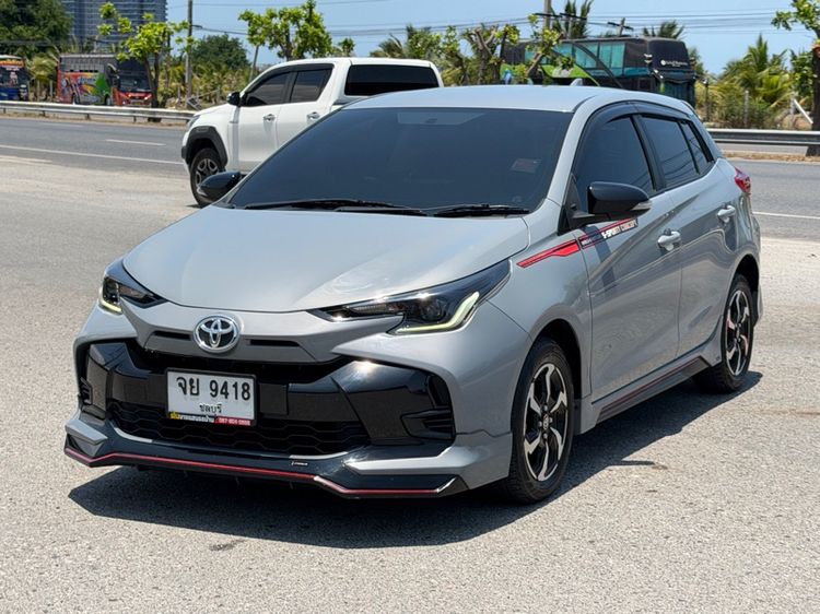 Toyota Yaris 2023 1.2 Smart Sedan เบนซิน ไม่ติดแก๊ส เกียร์อัตโนมัติ เทา