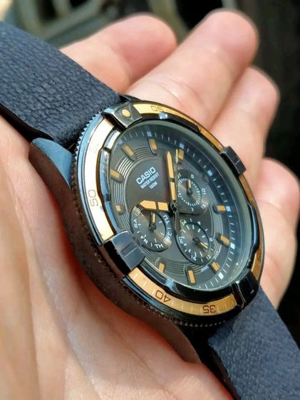 นาฬิกา Casio ถ่าน
สภาพดี เดินดี 
ตัวเรือนสแตนเลส รูปที่ 2