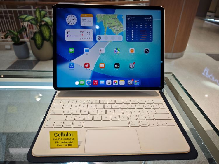 Apple 128 GB iPad Pro 12.9 M1 WiFi 128GB พร้อมคีย์บอร์ด สภาพสวย