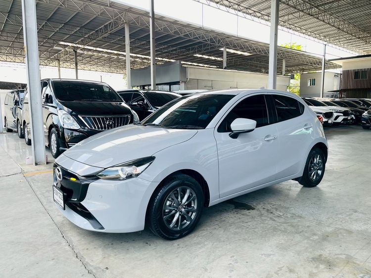 รถ Mazda Mazda 2 1.3 Skyactiv-G S Sports สี เทา