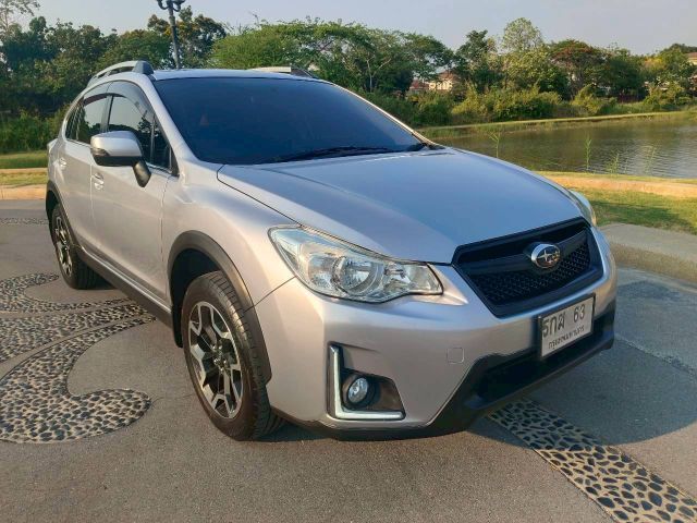 รถ Subaru XV 2.0 XV 4WD สี บรอนซ์เงิน
