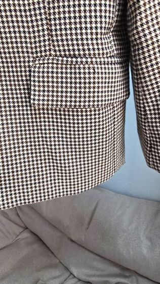 เสื้อสูทเกาหลี blazer oversize ลายตาราง ของ kins.​19 studio สยาม ใส่ได้ทั้งชายหญิง ไซส์ S ใส่ไปครั้งเดียวเท่านั้น (ซื้อมา 1090 บาท)​ รูปที่ 9