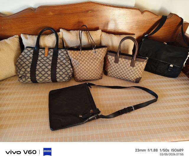 ไม่ระบุ อื่นๆ อื่นๆ Gucci กระเป๋าแบรนด์แท้