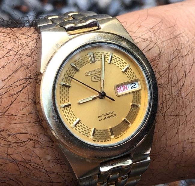 นาฬิกา Seiko 5 7S26 หน้าสีทอง หลังเปลือย หลักตุ่มทอง (หายาก) รูปที่ 3