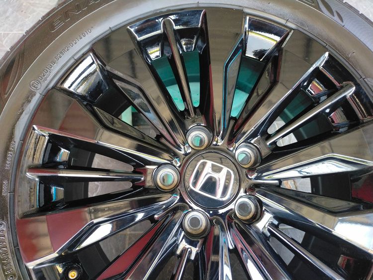 แม็กฮอนด้า ขอบ17 สีอบpowder coat พร้อมยางดันลอป 215 55 17 ปี24 ยางสวยทุกเส้นใส่ HRV accord อื่นๆ5 รู 114 รูปที่ 6