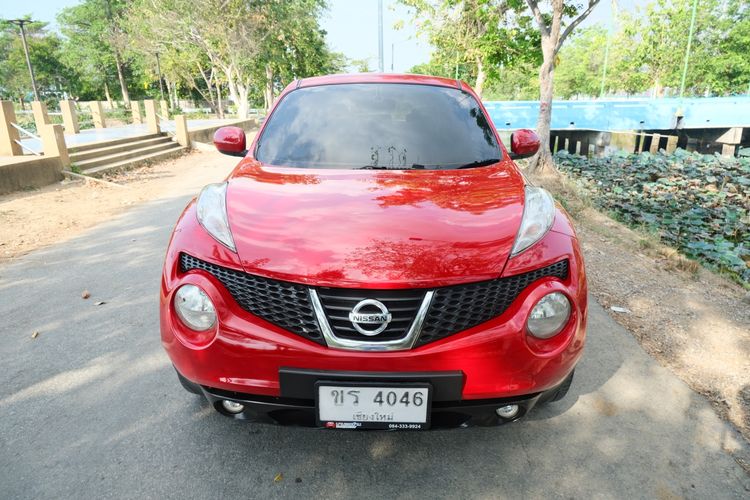 Nissan Juke 2014 1.6 V Sedan เบนซิน ไม่ติดแก๊ส เกียร์อัตโนมัติ แดง รูปที่ 2