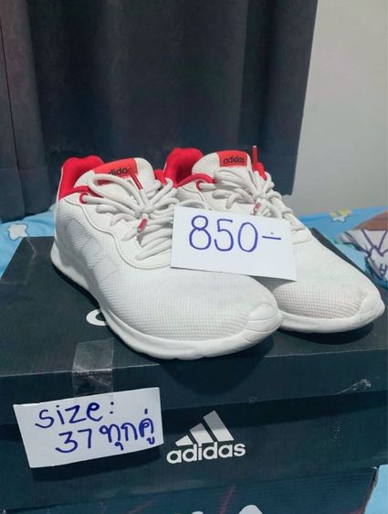 รองเท้าผ้าใบ Adidas แท้  size :37 พร้อมส่ง
