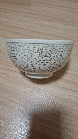 ชามญี่ปุ่นลายวาดงาน Maebata มีใบเดียว 700 บาท พร้อมส่ง
