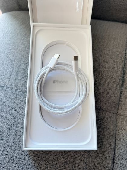 iPhone 16 Pro Max  รูปที่ 8