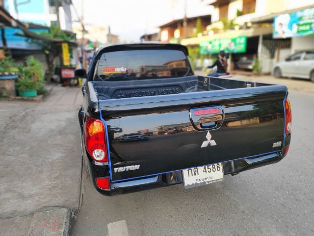 Mitsubishi Triton 2014 2.5 GLX Pickup ดีเซล ไม่ติดแก๊ส เกียร์ธรรมดา ดำ รูปที่ 3