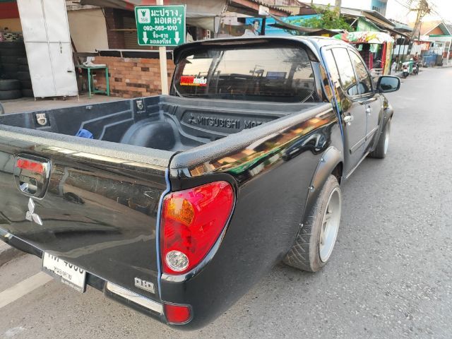 Mitsubishi Triton 2014 2.5 GLX Pickup ดีเซล ไม่ติดแก๊ส เกียร์ธรรมดา ดำ รูปที่ 4