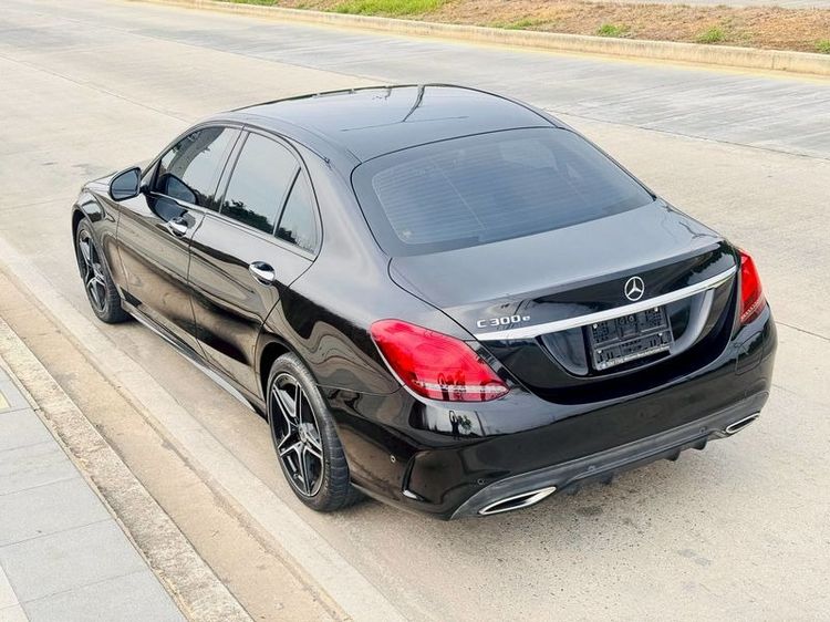Mercedes-Benz C-Class 2021 C300 Sedan เบนซิน ไม่ติดแก๊ส เกียร์อัตโนมัติ ดำ รูปที่ 4