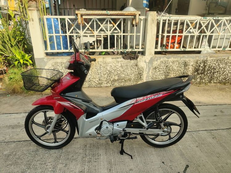 Honda 2009 🛵ยังไงก็ขาย WAVE 110i ปี 52 เครื่องดี สีสวย สตาร์ทมือ รถบ้านพร้อมใช้งาน เปลี่ยนน้ำมันเครื่องฟรี ส่งฟรี30กิโล