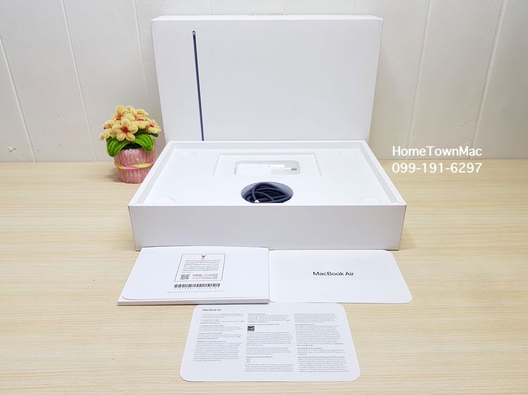 MacbookAir (Retina13-inch, 2022) M2 8-Core CPU 8-Core GPU SSD 256Gb Ram 16Gb สี Midnight ครบกล่อง แบต 100 รูปที่ 2