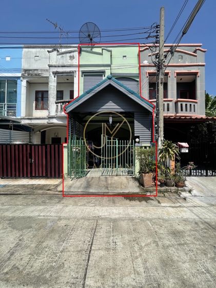 B69-295 ขายด่วน ทาวน์เฮาส์ 2 ชั้น ขายตามสภาพ หมู่บ้านพิชาดา บ้านกล้วย-ไทรน้อย เนื้อที่ 16 ตร.ว พื้นที่ใช้สอย 90 ตร.ว 2 ห้องนอน 1 ห้องน้ำ 