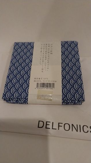 Furoshiki (ฟุโรชิกิ) แปลว่า ผ้าสี่เหลี่ยมที่ใช้สำหรับห่อหุ้มสิ่งของ 🎁ผ้าห่อของ Japan Style ลายเอโดะ โคมง รูปที่ 2