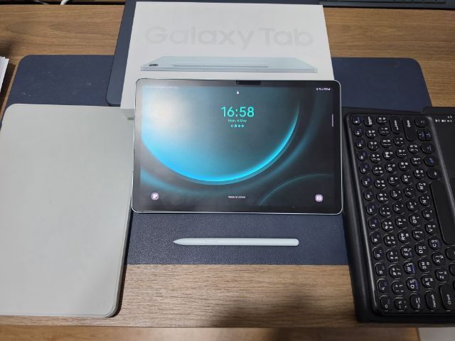 ส่งต่อ Samsung Galaxy Tab S9 FE 5G (128GB) สภาพสวย ครบกล่อง พร้อมใช้งาน 