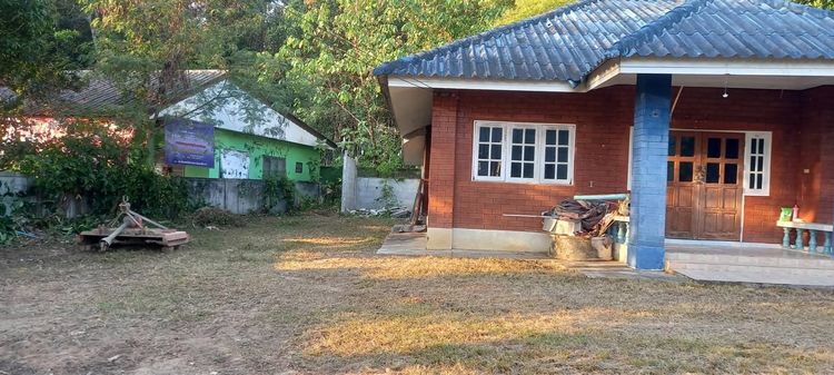ไม่มี สร้างเสร็จก่อน 2010 ขายบ้านพร้อมที่ดิน 200 ตร.ว. ทำเลทองใกล้สิงห์ปาร์ค เชียงราย รูปที่ 3