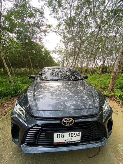 รถ Toyota Yaris ATIV 1.2 Premium Luxury สี เทา