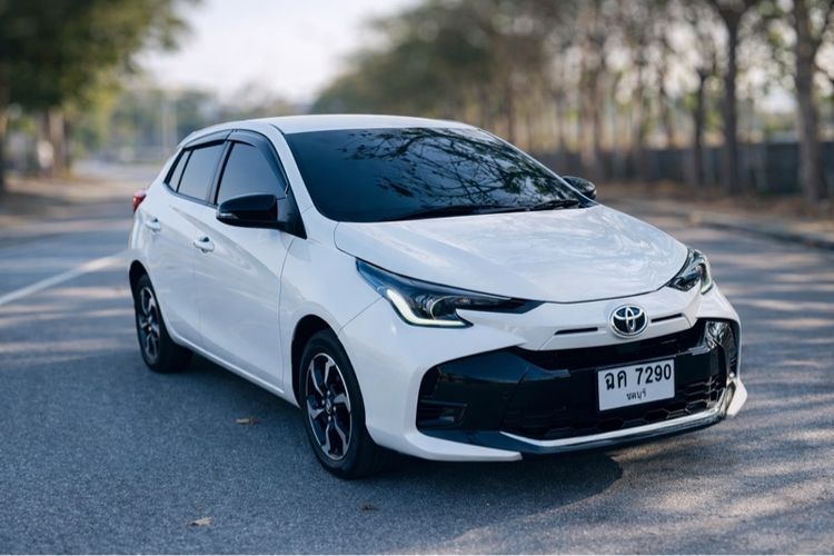 Toyota Yaris 2023 1.2 Smart Sedan เบนซิน เกียร์อัตโนมัติ ขาว