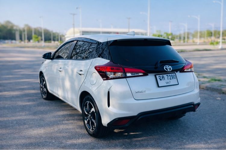 Toyota Yaris 2023 1.2 Smart Sedan เบนซิน เกียร์อัตโนมัติ ขาว รูปที่ 2