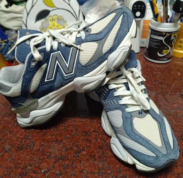ขาย New Balance 9060MAC size 42.5/270mm สภาพสวยมาก