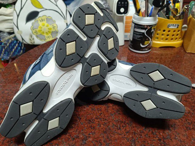 ขาย New Balance 9060MAC  size 42.5/270mm สภาพสวยมาก รูปที่ 16