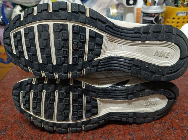 ขายถูก Nike P6000 สีนิยม size 43-275cm สภาพสวย ของแท้ รูปที่ 14