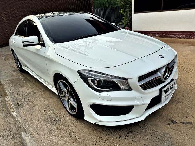 Mercedes-Benz CLA-Class 2014 CLA250 AMG Sedan เบนซิน ไม่ติดแก๊ส เกียร์อัตโนมัติ ขาว รูปที่ 3
