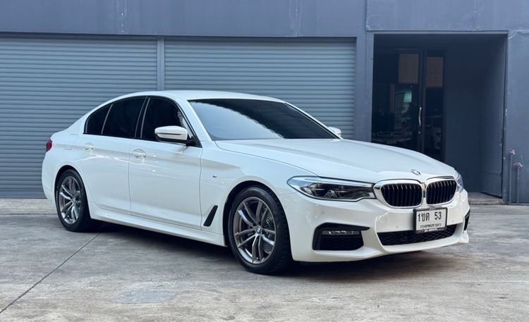 BMW Series 5 2019 520d Sedan ดีเซล ไม่ติดแก๊ส เกียร์อัตโนมัติ ขาว รูปที่ 3